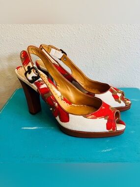 Bettye Muller Red Floral Peep Toe Star Slingbacks Heels Size 39